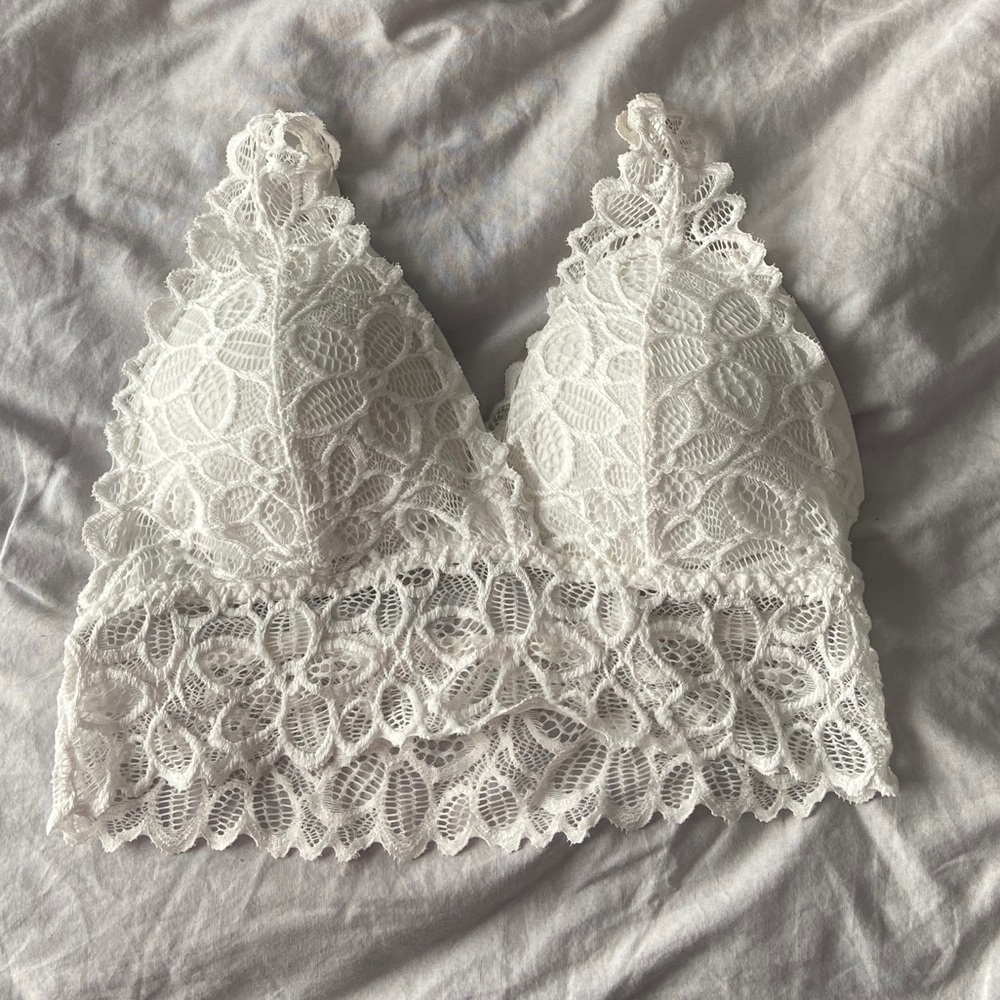 Bralettes - Picture 4 of 6